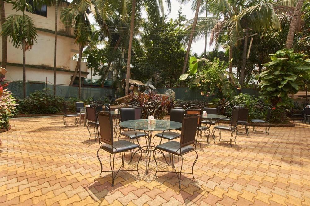 Hotel Sodder'S Gloria Anne Candolim Esterno foto